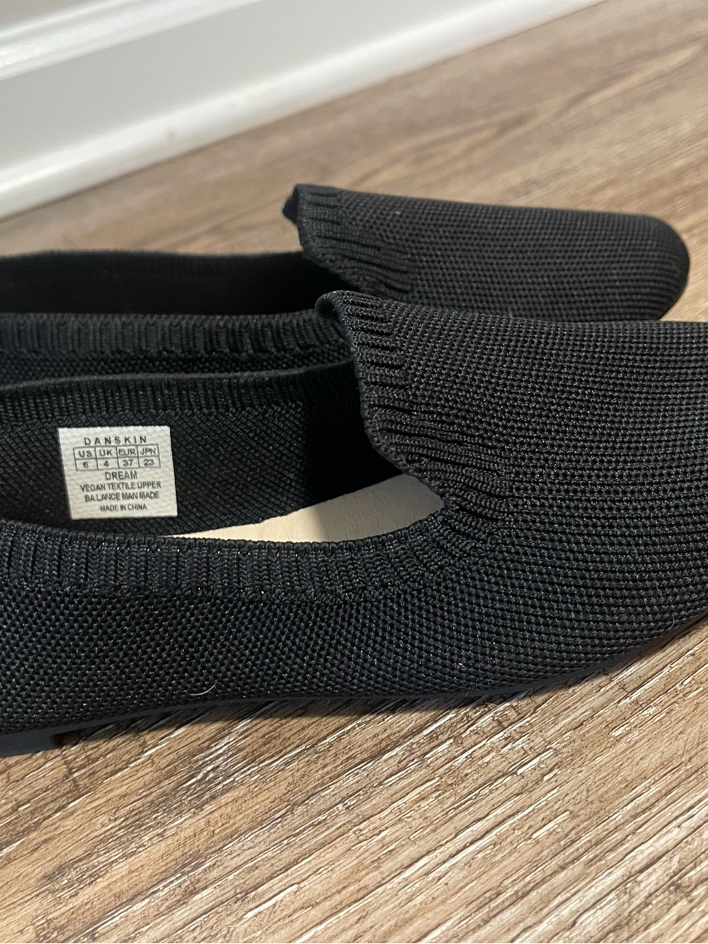 Danskin DREAM Black Stretch Knit Slip-On Loafers